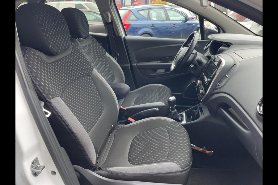 Renault Captur 1.3 TCe Intens Pearl White / camera / trekhaak