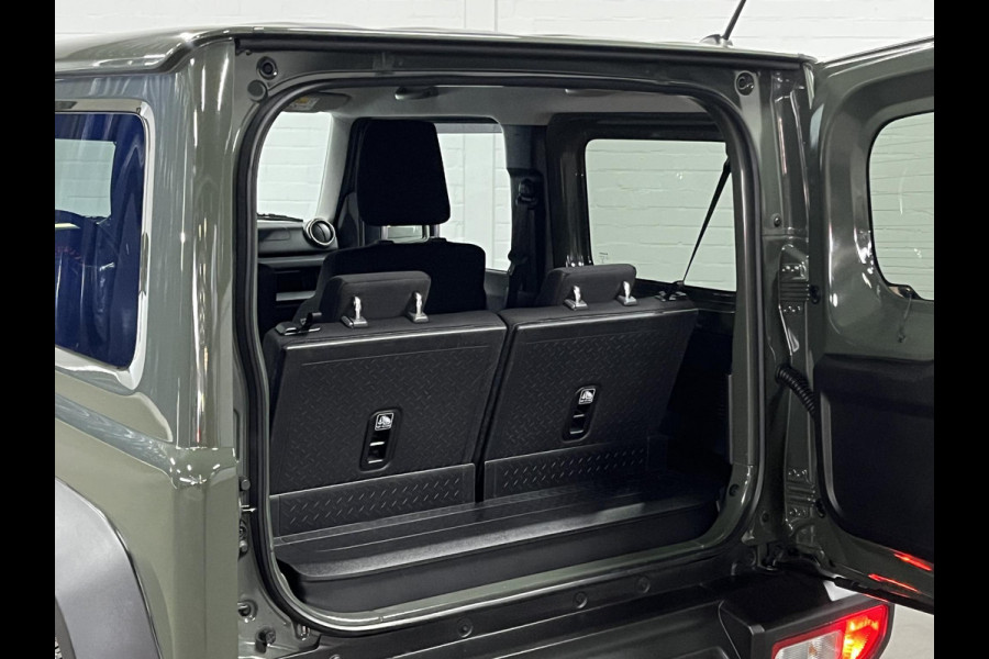 Suzuki Jimny 1.5 Stijl Trekhaak | Cruise-/ climate control | Stoelverwarming | Airco | Navigatie | Carplay