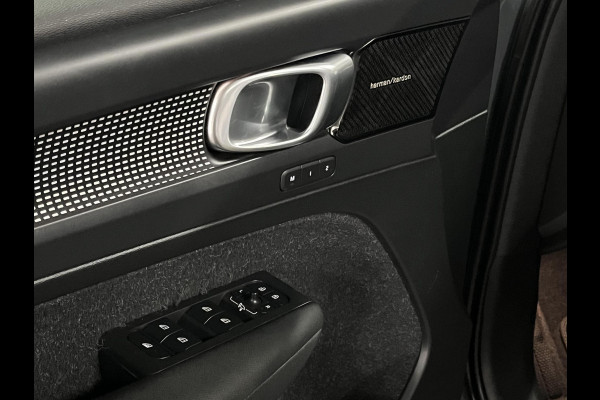Volvo XC40 1.5 T5 Twin Engine R-Design Open dak | Adapt. Cruise | Stuur-/stoelverwarming | Leder | Memory | Harman/Kardon