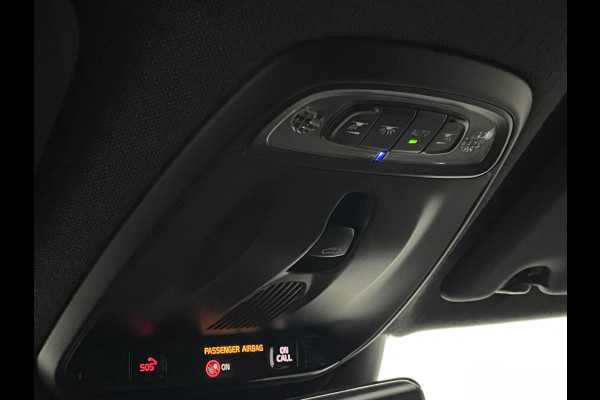 Volvo XC40 1.5 T5 Twin Engine R-Design Open dak | Adapt. Cruise | Stuur-/stoelverwarming | Leder | Memory | Harman/Kardon