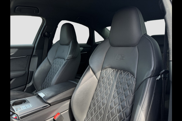 Audi A6 Limousine 55 TFSI e quattro | RS stoelen | Trekhaak | Matrix | 360 | Sfeerverlichting | 20 inch | Carplay | Magnetic Ride