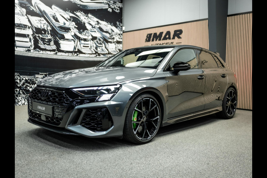 Audi RS3 Sportback 2.5 TFSI S tronic quattro Sportback Hulk uitvoering|carbonpack|Ceramische remmen|