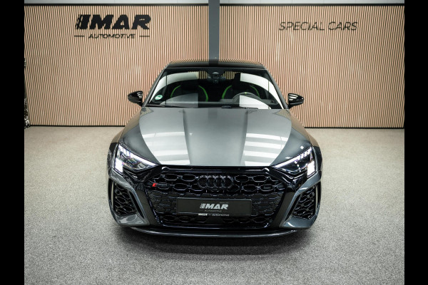Audi RS3 Sportback 2.5 TFSI S tronic quattro Sportback Hulk uitvoering|carbonpack|Ceramische remmen|