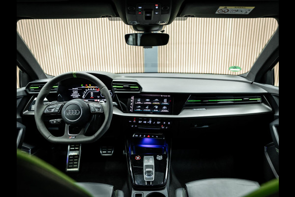 Audi RS3 Sportback 2.5 TFSI S tronic quattro Sportback Hulk uitvoering|carbonpack|Ceramische remmen|