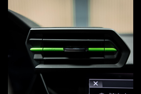 Audi RS3 Sportback 2.5 TFSI S tronic quattro Sportback Hulk uitvoering|carbonpack|Ceramische remmen|