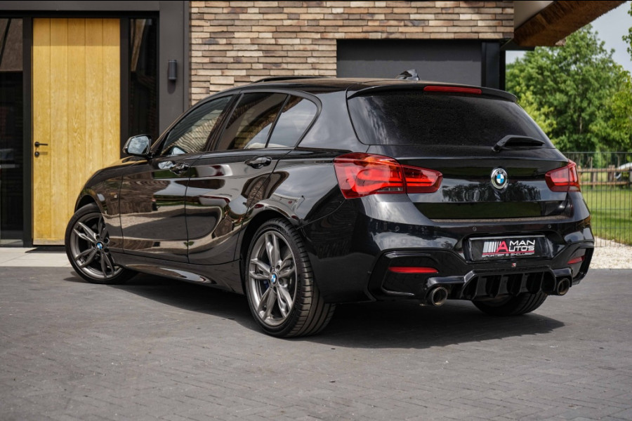 BMW 1-serie M140i xDrive Special Edition Akrapovic