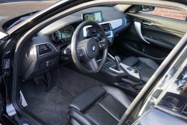 BMW 1-serie M140i xDrive Special Edition Akrapovic