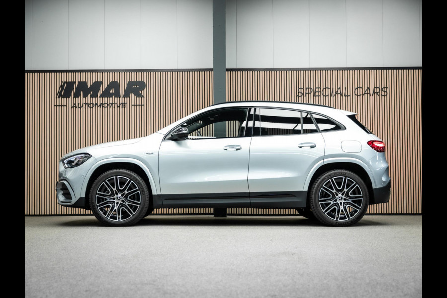Mercedes-Benz GLA 250 e Business Solution AMG | AMG uitgevoerd | Trekhaak | Pano | Stoelverwarming |