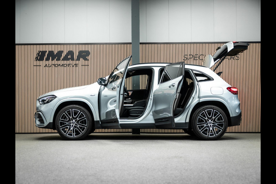 Mercedes-Benz GLA 250 e Business Solution AMG | AMG uitgevoerd | Trekhaak | Pano | Stoelverwarming |
