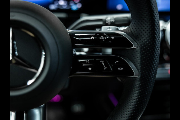 Mercedes-Benz GLA 250 e Business Solution AMG | AMG uitgevoerd | Trekhaak | Pano | Stoelverwarming |