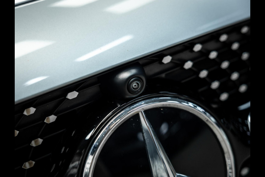 Mercedes-Benz GLA 250 e Business Solution AMG | AMG uitgevoerd | Trekhaak | Pano | Stoelverwarming |
