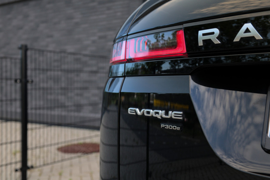 Land Rover Range Rover Evoque 1.5 P300e AWD SE | BTW | DEALER.OND | ACC | CAMERA | MEMORY | ELEK.TREKHAAK |
