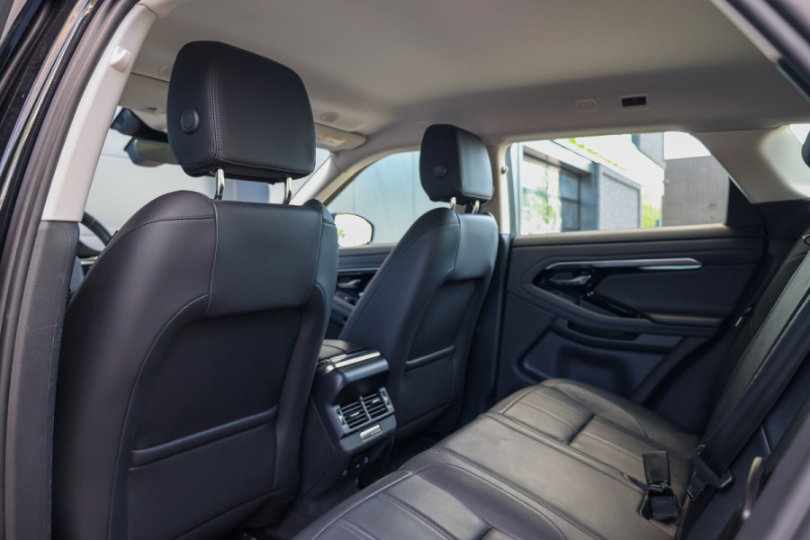 Land Rover Range Rover Evoque 1.5 P300e AWD SE | BTW | DEALER.OND | ACC | CAMERA | MEMORY | ELEK.TREKHAAK |