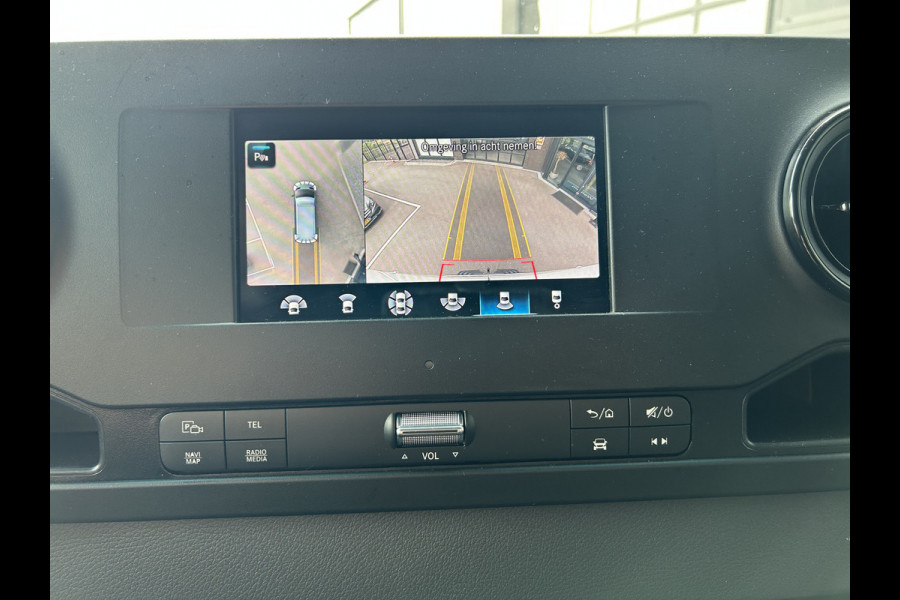 Mercedes-Benz Sprinter 317 CDI L2 H2 360 Camera / Trekhaak / MBUX / Navigatie / Parkeersensoren / Cruise control / Airco / 270 Graden achterdeuren