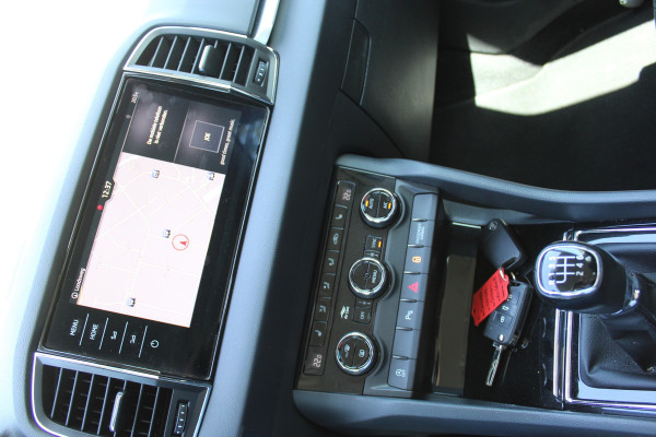 Škoda Karoq 1.0 TSI Style NETTE VOLLE AUTO nap AFNEEMBARE TREKHAAK CAMERA