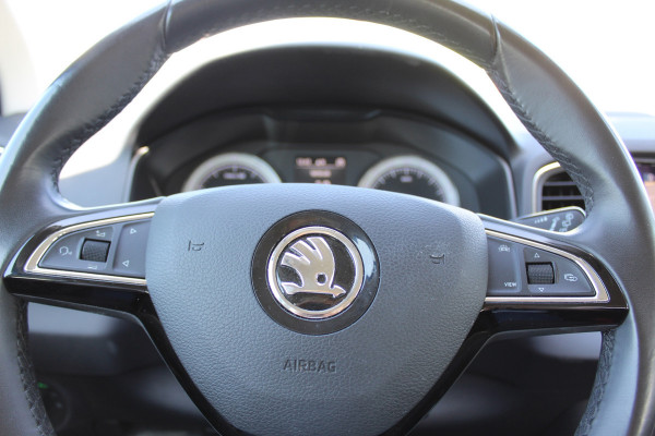 Škoda Karoq 1.0 TSI Style NETTE VOLLE AUTO nap AFNEEMBARE TREKHAAK CAMERA