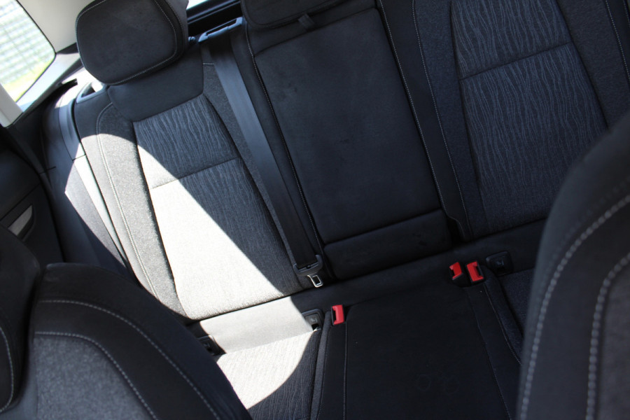Škoda Karoq 1.0 TSI Style NETTE VOLLE AUTO nap AFNEEMBARE TREKHAAK CAMERA