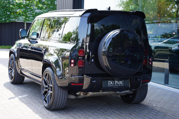 Land Rover Defender 110 P 400 E X-Dynamic HSE URBAN / Panoramadak / 23 Inch / BTW