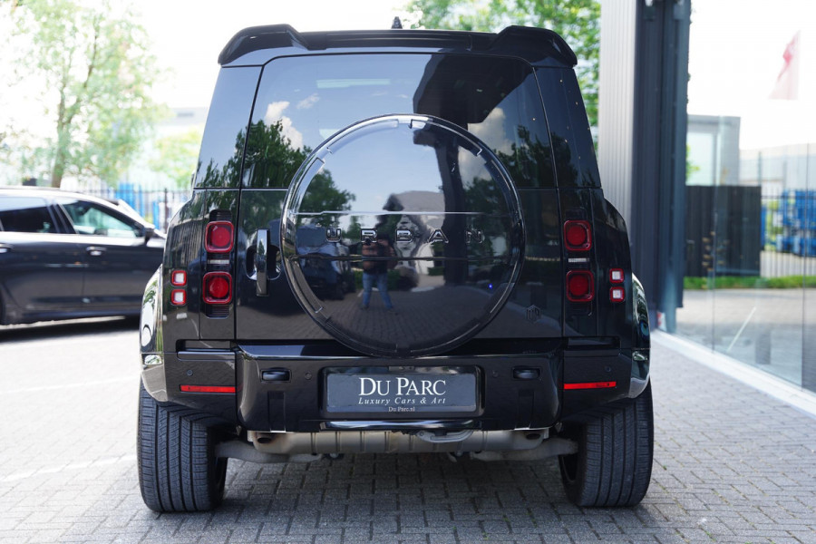 Land Rover Defender 110 P 400 E X-Dynamic HSE URBAN / Panoramadak / 23 Inch / BTW