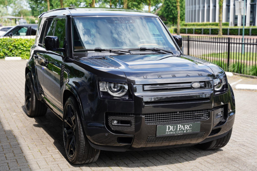 Land Rover Defender 110 P 400 E X-Dynamic HSE URBAN / Panoramadak / 23 Inch / BTW