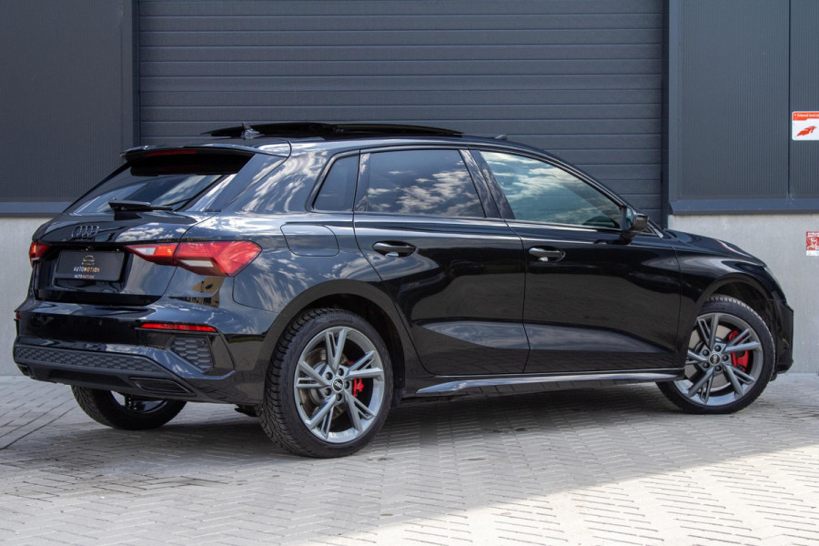 Audi A3 Sportback 45 TFSIe Sline Compt PANO CAMERA STOELVERWARMING