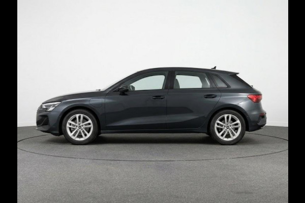 Audi A3 Sportback Pro Line 40 TFSI e 204 pk | afgevlakt sportstuur | achteruitrijcamera | dynamisch led verlichting |