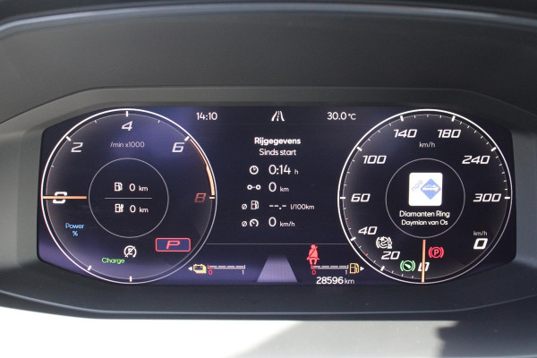 CUPRA Formentor 1.4 e-Hybrid VZ Performance | Wegklapbare trekhaak | Elek. klep | Stuur & Stoelverwarming | Camera | Adaptive cruise control | Memory seats