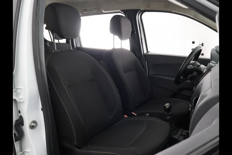 Dacia Lodgy 1.3 TCe COMFORT 7 PERSOONS 1e EIGENAAR AIRCO. SPORTVELGEN. PRIVACY GLASS.COMFORT PAKKET