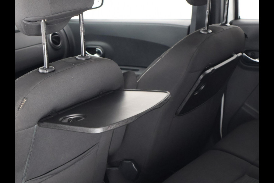 Dacia Lodgy 1.3 TCe COMFORT 7 PERSOONS 1e EIGENAAR AIRCO. SPORTVELGEN. PRIVACY GLASS.COMFORT PAKKET