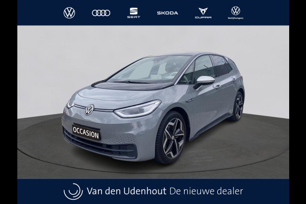 Volkswagen ID.3 First Plus 58 kWh SOH 91% | IQ.Light | Trekhaak | Camera | 19" | Navi