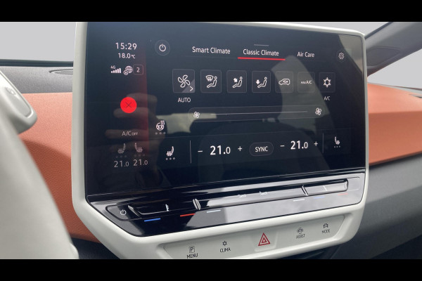 Volkswagen ID.3 First Plus 58 kWh SOH 91% | IQ.Light | Trekhaak | Camera | 19" | Navi