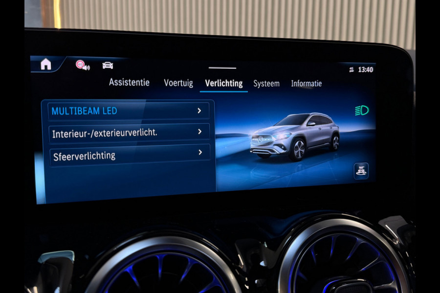 Mercedes-Benz GLA 200 AMG Line PANO|KEYLESSS|CARPLAY|CAMERA|FEERVERLICHTING|FABRIEKSGARANTIE|20INCH