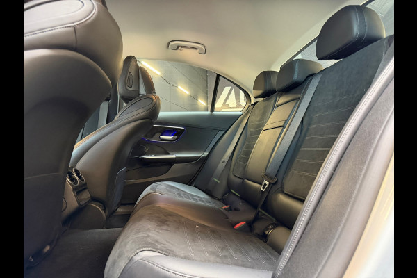 Mercedes-Benz C-Klasse 180 AMG Line GARANTIE|CAMERA|DODEHOEK|KEYLESS|19INCH|DEALER ONDERHOUDEN|2022