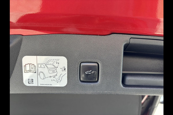 Ford Kuga 2.5 PHEV Vignale 225pk Wegklapbare Trekhaak | Adaptieve Cruise | Winterpack | Elektrische Achterklep | Head up Display | 20 inch velgen
