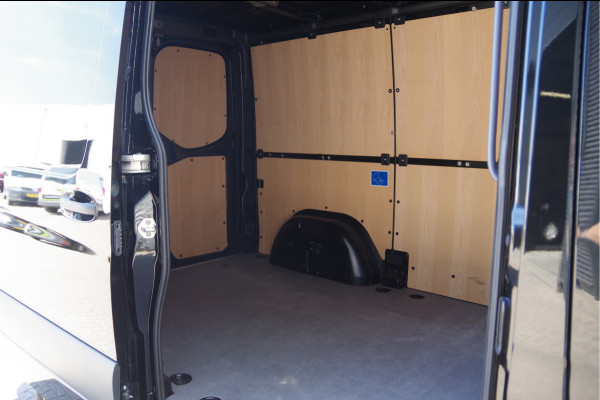 Mercedes-Benz Sprinter 315 1.9 CDI 3.5T L1H1 AUT. LED, LEDER, 360 CAMERA, ADAPT. CRUISE, 10'' MBUX, NAVI, CLIMA