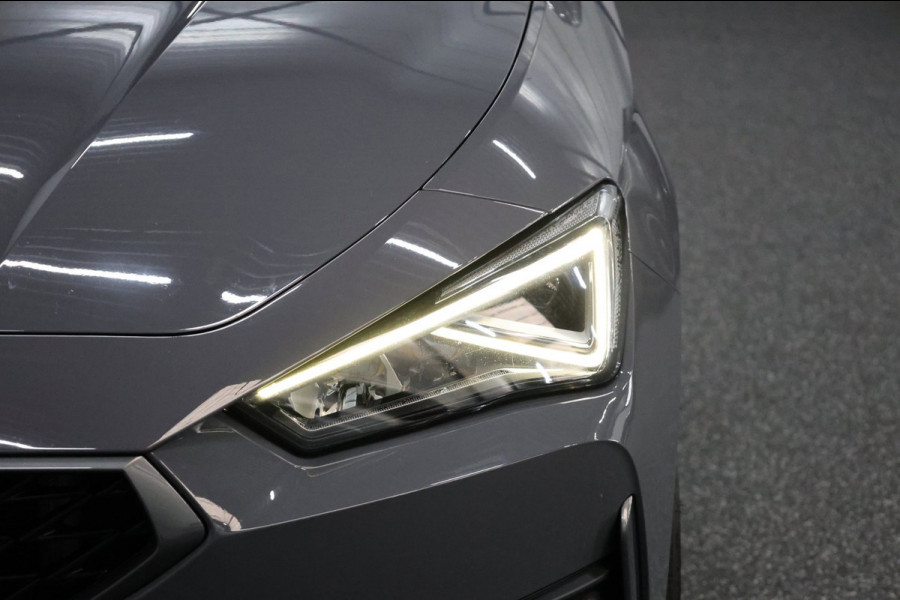 CUPRA Leon 2.0 TSI VZ 300+PK LED/VIRTUAL/SFEER/PANO/HALF LEER+S.VERWARMING+MEMORY/19"/CAM/ACC/ECC/12 MDN GARANTIE!