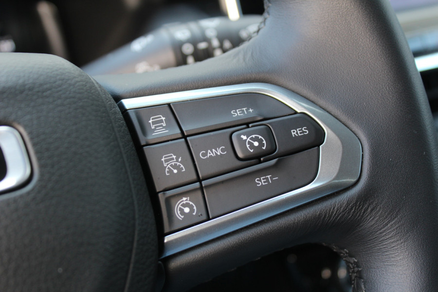 Jeep Compass 4xe 240 Plug-in Hybrid Electric Summit | Leder | Winterpack | Camera | Stoelverwarming/ventilatie | Compleet
