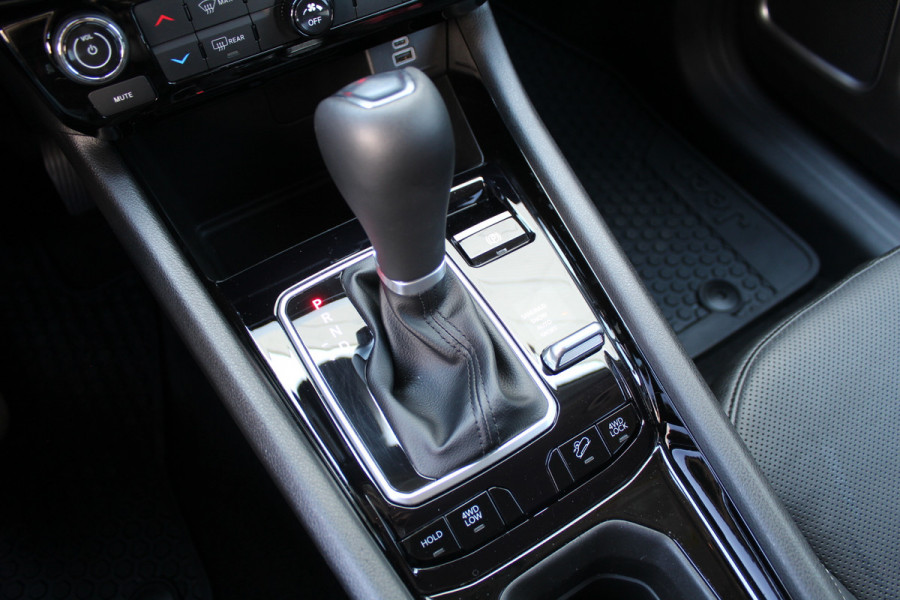Jeep Compass 4xe 240 Plug-in Hybrid Electric Summit | Leder | Winterpack | Camera | Stoelverwarming/ventilatie | Compleet