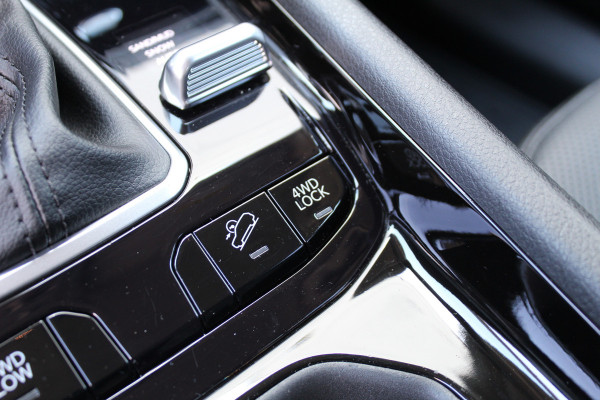 Jeep Compass 4xe 240 Plug-in Hybrid Electric Summit | Leder | Winterpack | Camera | Stoelverwarming/ventilatie | Compleet