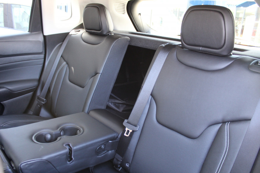 Jeep Compass 4xe 240 Plug-in Hybrid Electric Summit | Leder | Winterpack | Camera | Stoelverwarming/ventilatie | Compleet