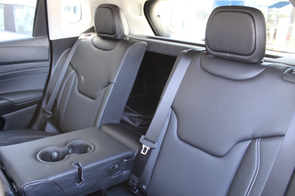 Jeep Compass 4xe 240 Plug-in Hybrid Electric Summit | Leder | Winterpack | Camera | Stoelverwarming/ventilatie | Compleet