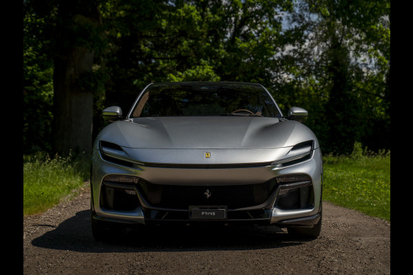 Ferrari Purosangue 6.5 V12 | Sanu Silver | Full Carbon | Alcantara interior