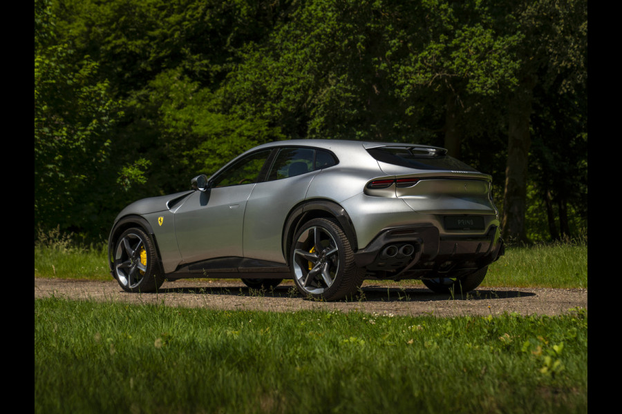Ferrari Purosangue 6.5 V12 | Sanu Silver | Full Carbon | Alcantara interior