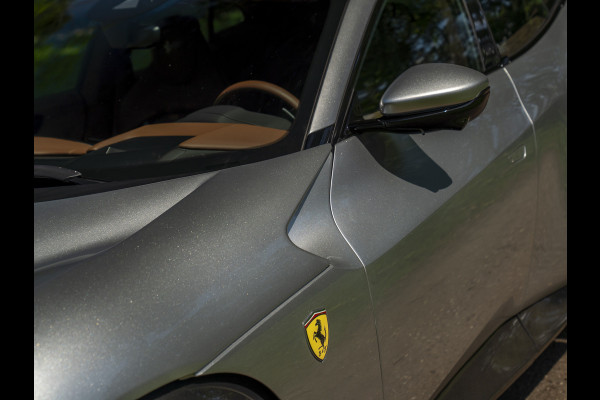Ferrari Purosangue 6.5 V12 | Sanu Silver | Full Carbon | Alcantara interior