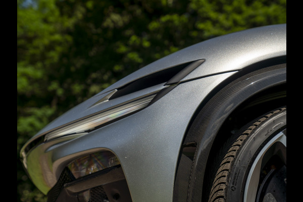 Ferrari Purosangue 6.5 V12 | Sanu Silver | Full Carbon | Alcantara interior