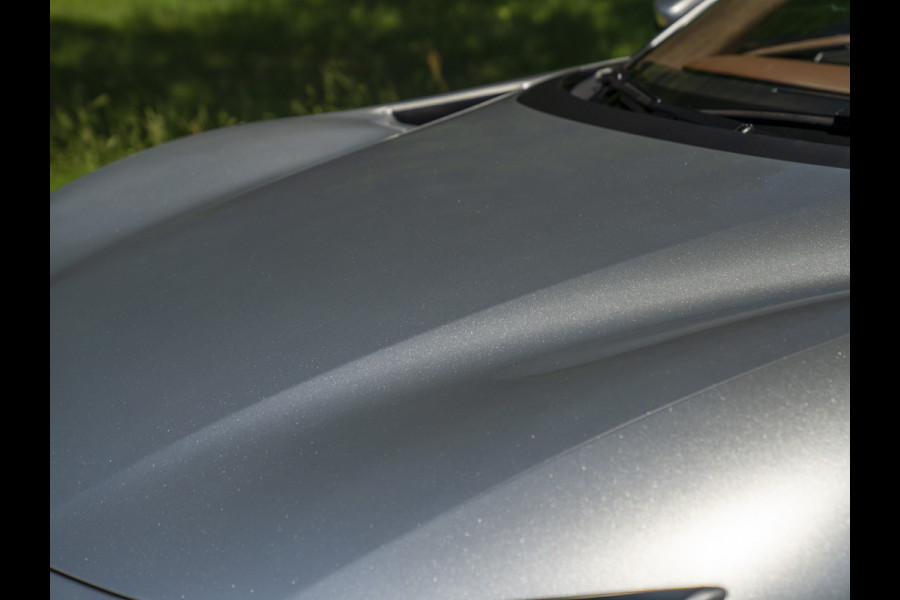Ferrari Purosangue 6.5 V12 | Sanu Silver | Full Carbon | Alcantara interior