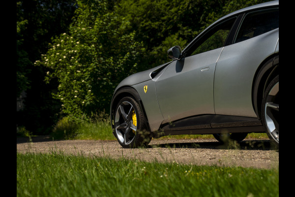 Ferrari Purosangue 6.5 V12 | Sanu Silver | Full Carbon | Alcantara interior