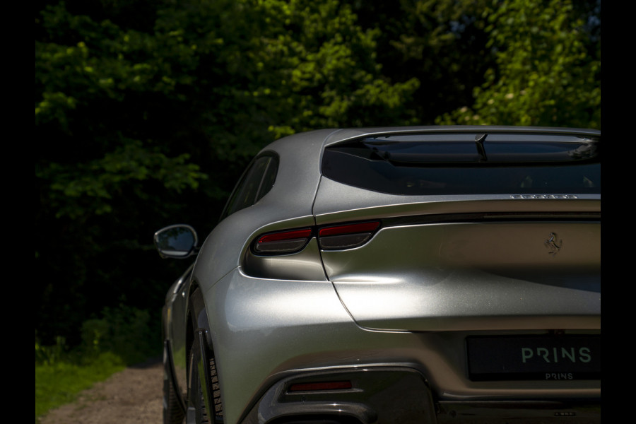 Ferrari Purosangue 6.5 V12 | Sanu Silver | Full Carbon | Alcantara interior