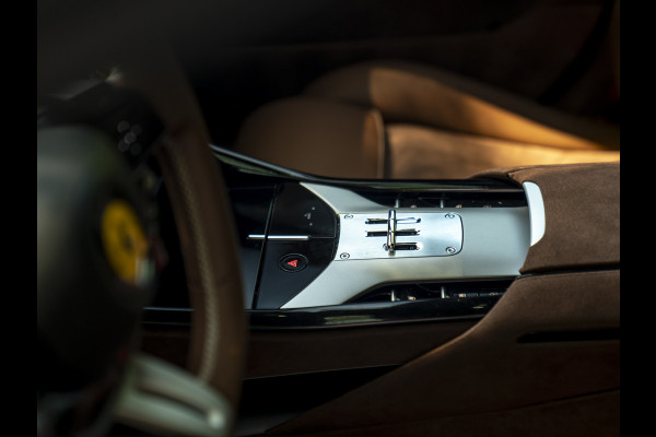 Ferrari Purosangue 6.5 V12 | Sanu Silver | Full Carbon | Alcantara interior