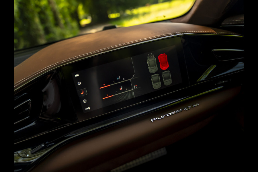 Ferrari Purosangue 6.5 V12 | Sanu Silver | Full Carbon | Alcantara interior